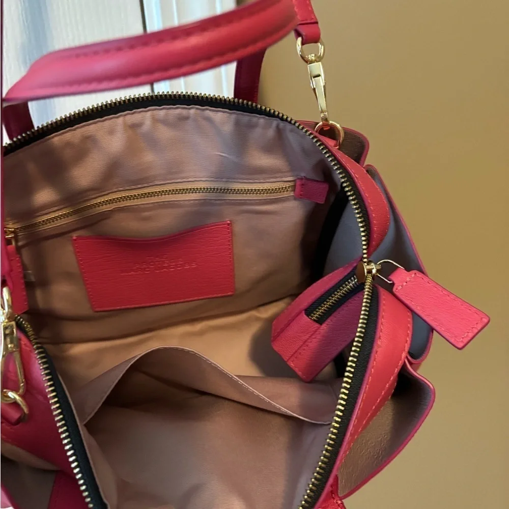Marc Jacobs Vibrant Pink Leather Tote
